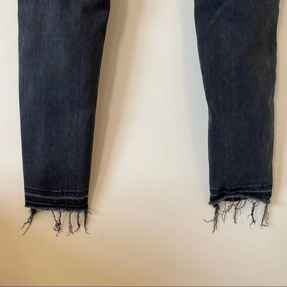 Levi’s x Aritiza - 720 High Rise Super Skinny Distressed Knee Jeans (Size:27) - Picture 9 of 12